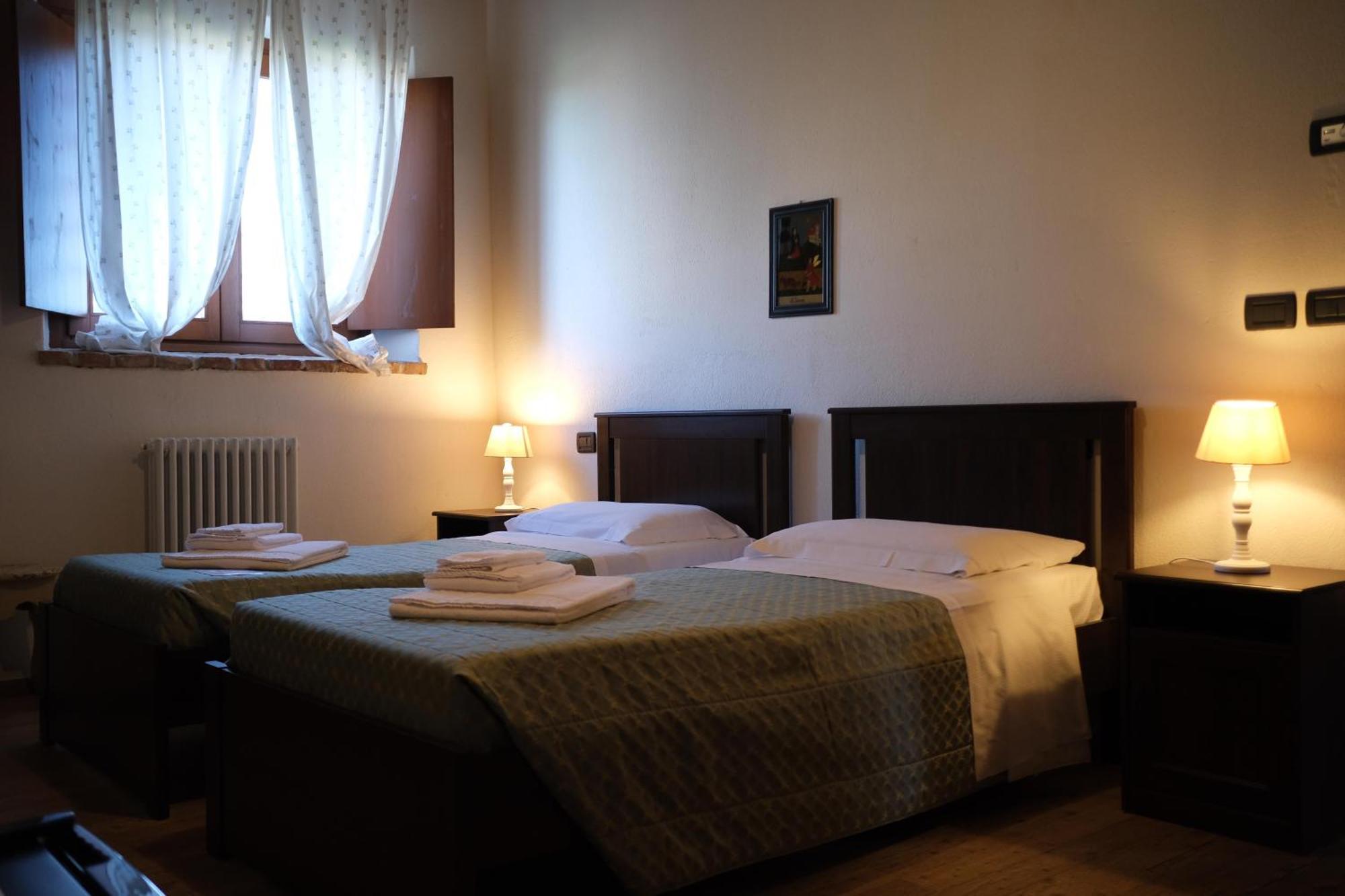 Agriturismo Corte Pellegrini San Martino Buon Albergo Eksteriør bilde